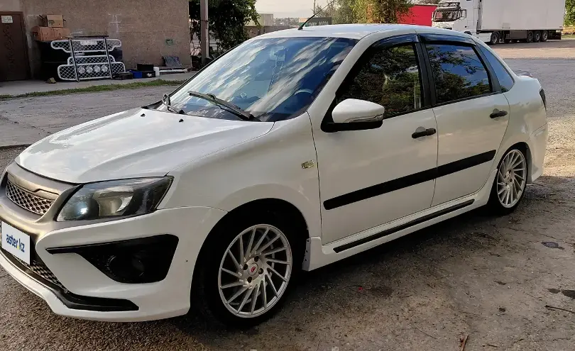 LADA (ВАЗ) Granta 2015 года за 2 700 000 тг. в Шымкент