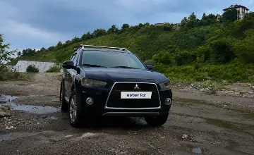 Mitsubishi Outlander 2010 года за 5 000 000 тг. в Алматы фото 2
