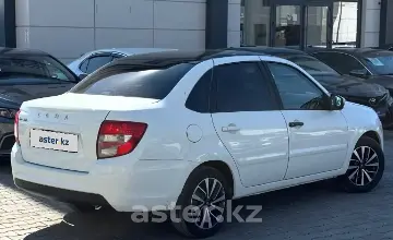 LADA (ВАЗ) Granta 2019 года за 4 000 000 тг. в Атырау фото 2