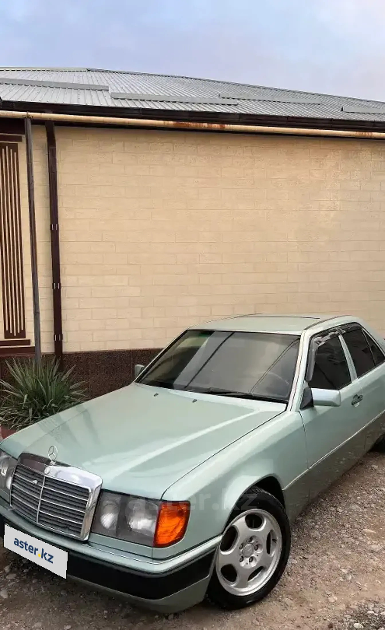 Mercedes-Benz W124 1991 года за 1 900 000 тг. в Шымкент фото 2