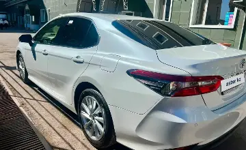 Toyota Camry 2023 года за 17 900 000 тг. в Астана фото 4