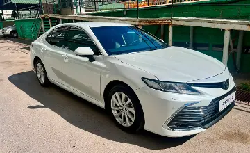 Toyota Camry 2023 года за 17 900 000 тг. в Астана фото 2