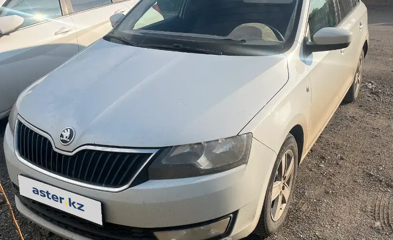 Skoda Rapid 2015 года за 5 000 000 тг. в Астана