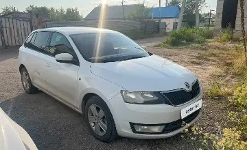 Skoda Rapid 2015 года за 5 000 000 тг. в Астана фото 2