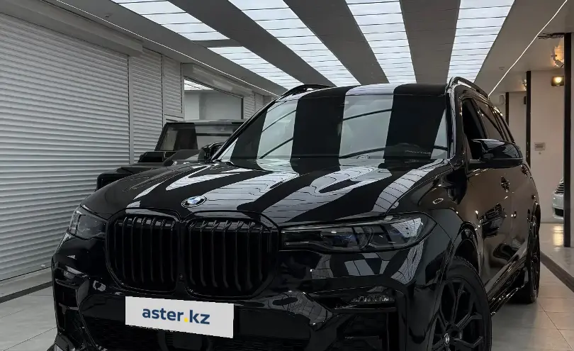 BMW X7 2022 года за 45 000 000 тг. в Алматы