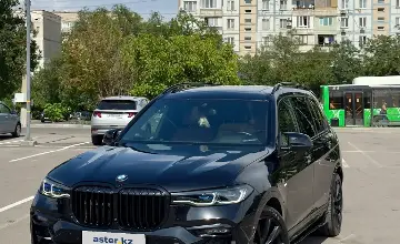 BMW X7 2022 года за 45 000 000 тг. в Алматы фото 3
