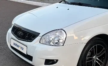 LADA (ВАЗ) Priora 2014 года за 3 000 000 тг. в Караганда фото 2