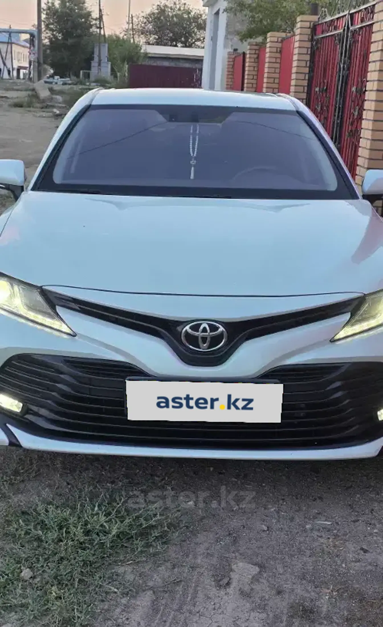Toyota Camry 2020 года за 13 200 000 тг. в Павлодар фото 2