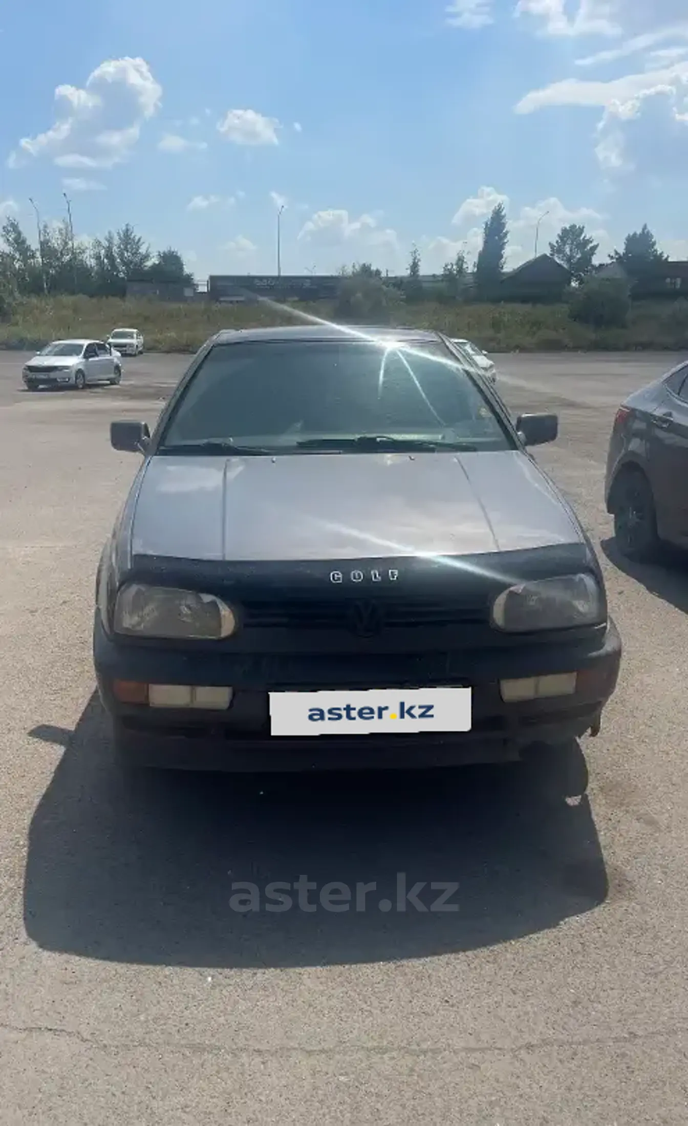 Volkswagen Golf 1993 года за 900 000 тг. в Астана фото 1