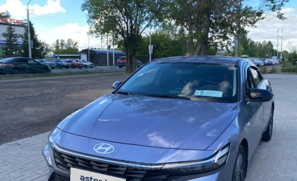 2024 Hyundai Elantra