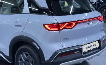 BYD Yuan Up 2025 года за 8 800 000 тг. в Тараз