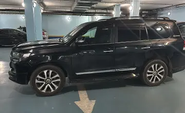 Toyota Land Cruiser 2018 года за 37 000 000 тг. в Алматы фото 2