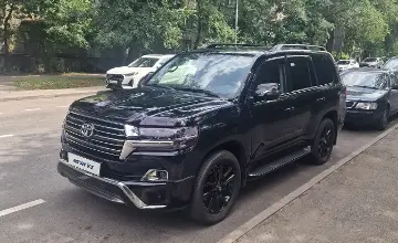 Toyota Land Cruiser 2020 года за 33 500 000 тг. в Алматы фото 1