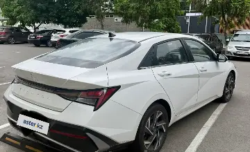 Hyundai Elantra 2024 года за 8 985 000 тг. в Алматы
