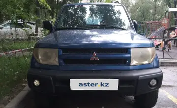 Mitsubishi Pajero iO 2001 года за 2 800 000 тг. в Алматы фото 2