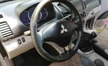 Mitsubishi L200 2008 года за 6 500 000 тг. в Тараз