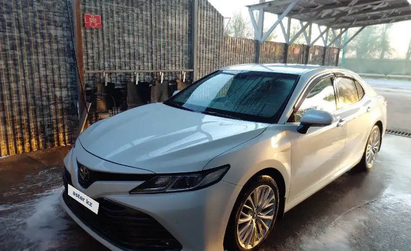 Toyota Camry 2018 года за 12 000 000 тг. в Туркестанская область