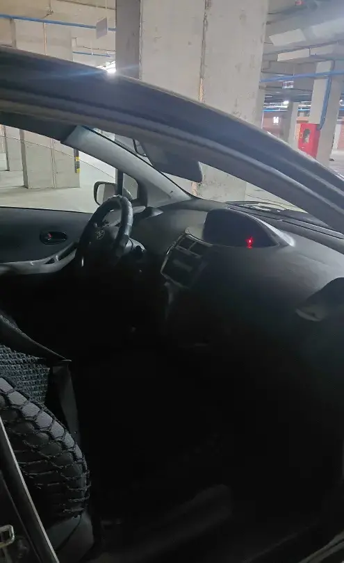 Toyota Yaris 2010 года за 3 800 000 тг. в Астана