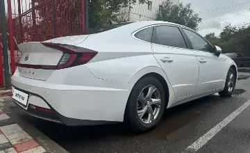 Hyundai Sonata 2019 года за 8 500 000 тг. в Астана фото 3