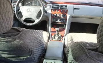 Mercedes-Benz E-Класс 1996 года за 2 400 000 тг. в Акмолинская область фото 4
