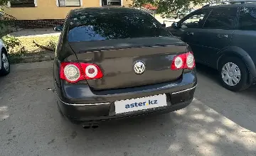 Volkswagen Passat 2005 года за 2 300 000 тг. в Уральск фото 1