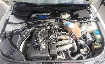 Audi A4 1995 года за 1 700 000 тг. в Актюбинская область фото 3