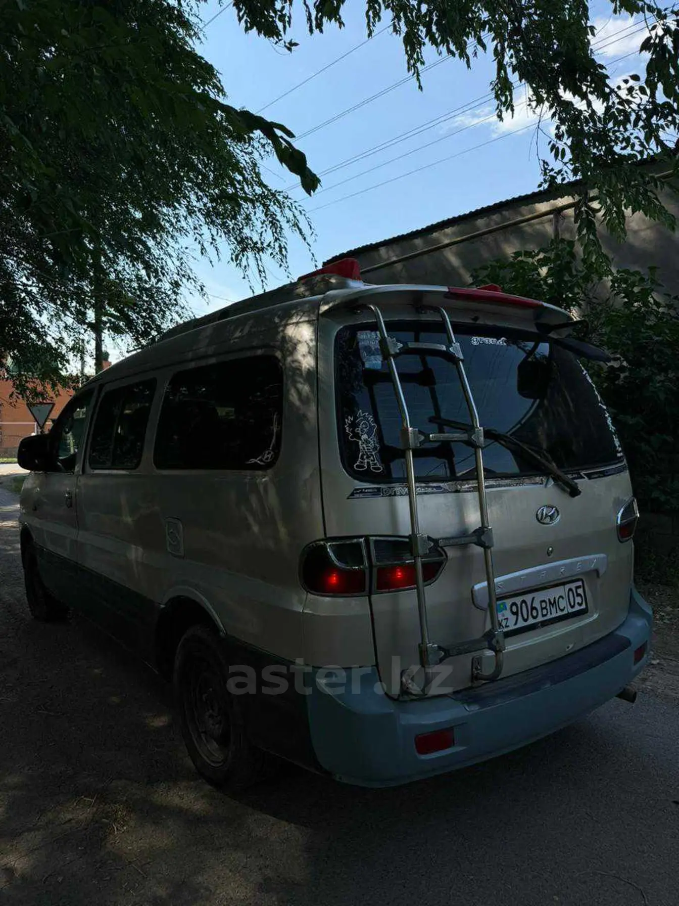 Hyundai Starex, 2001