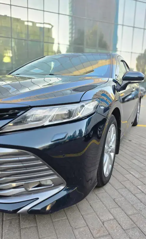 Toyota Camry 2018 года за 12 450 000 тг. в Астана фото 3
