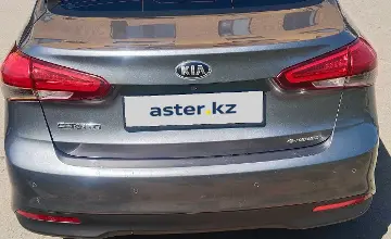 Kia Cerato 2017 года за 6 500 000 тг. в Восточно-Казахстанская область фото 3