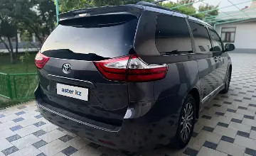 Toyota Sienna 2017 года за 15 500 000 тг. в Туркестанская область
