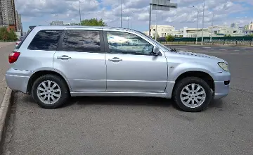 Mitsubishi Airtrek 2004 года за 3 000 000 тг. в Астана фото 2