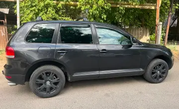 Volkswagen Touareg 2005 года за 3 990 000 тг. в Алматы фото 2
