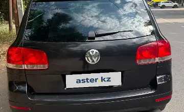 Volkswagen Touareg 2005 года за 3 990 000 тг. в Алматы фото 3