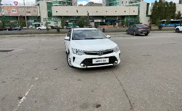 Toyota Camry 2015 года за 10 900 000 тг. в Актобе фото 2