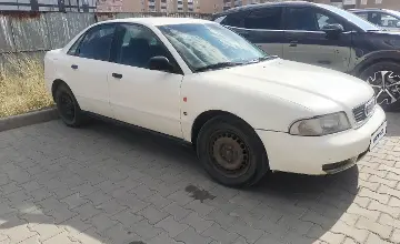 Audi A4 1995 года за 1 700 000 тг. в Актюбинская область фото 2