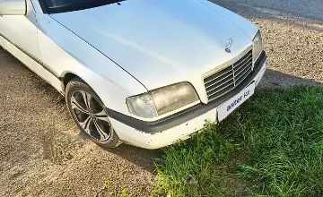 Mercedes-Benz C-Класс 1994 года за 1 200 000 тг. в Астана фото 2