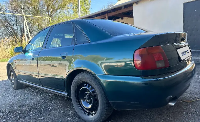 Audi A4 1995 года за 1 000 000 тг. в Алматы