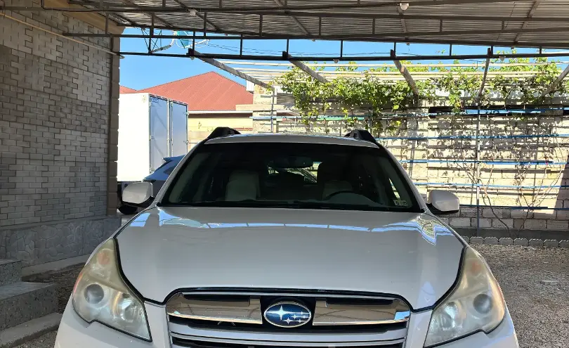 Subaru Outback 2012 года за 5 500 000 тг. в Актау