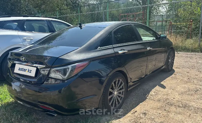 Hyundai Sonata 2010 года за 3 900 000 тг. в Алматы фото 4