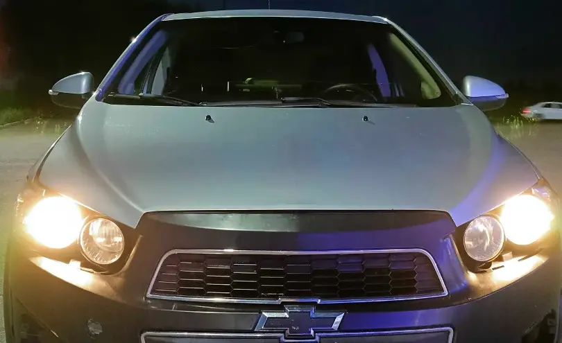 Chevrolet Aveo 2015 года за 1 950 000 тг. в Алматы фото 2