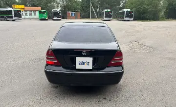 Mercedes-Benz C-Класс 2002 года за 3 000 000 тг. в Алматы фото 2