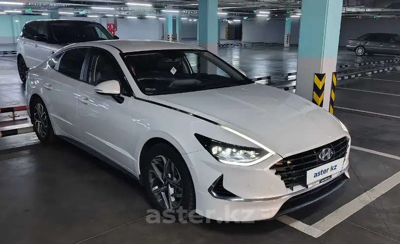 Hyundai Sonata 2020 года за 9 800 000 тг. в Алматы фото 3