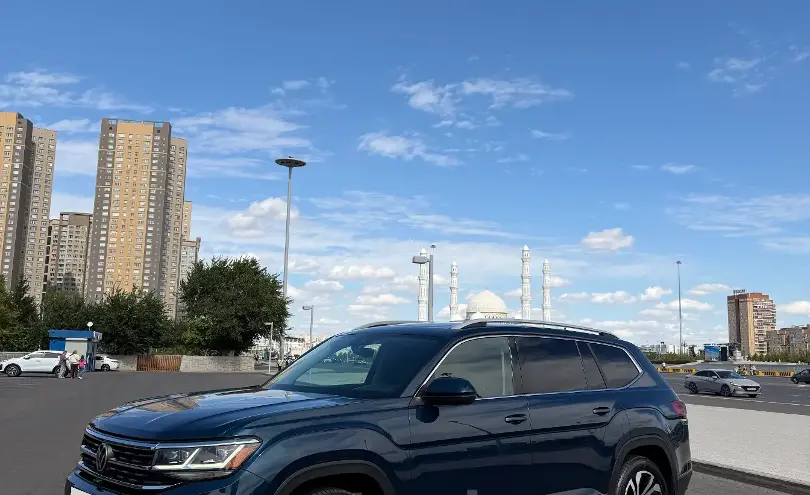Volkswagen Teramont 2021 года за 20 500 000 тг. в Астана