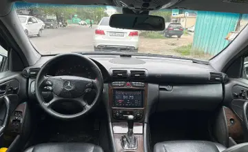 Mercedes-Benz C-Класс 2002 года за 3 000 000 тг. в Алматы