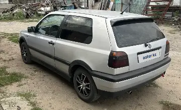 Volkswagen Golf 1992 года за 1 790 000 тг. в Костанайская область фото 4