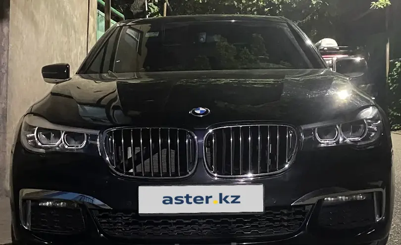 BMW 7 серии 2017 года за 17 500 000 тг. в Алматы