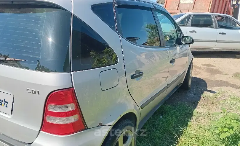 Mercedes-Benz A-Класс 2002 года за 1 000 000 тг. в Астана фото 4