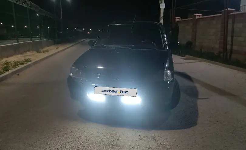 Mazda Demio 2002 года за 1 500 000 тг. в Алматы фото 2