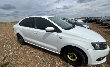 Volkswagen Polo 2015 года за 4 650 000 тг. в Астана фото 2