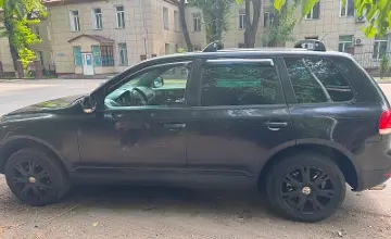 Volkswagen Touareg 2005 года за 3 990 000 тг. в Алматы фото 4